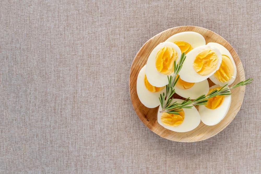 Trứng luộc bao nhiêu calo? Cách ăn trứng luộc giảm cân hiệu quả